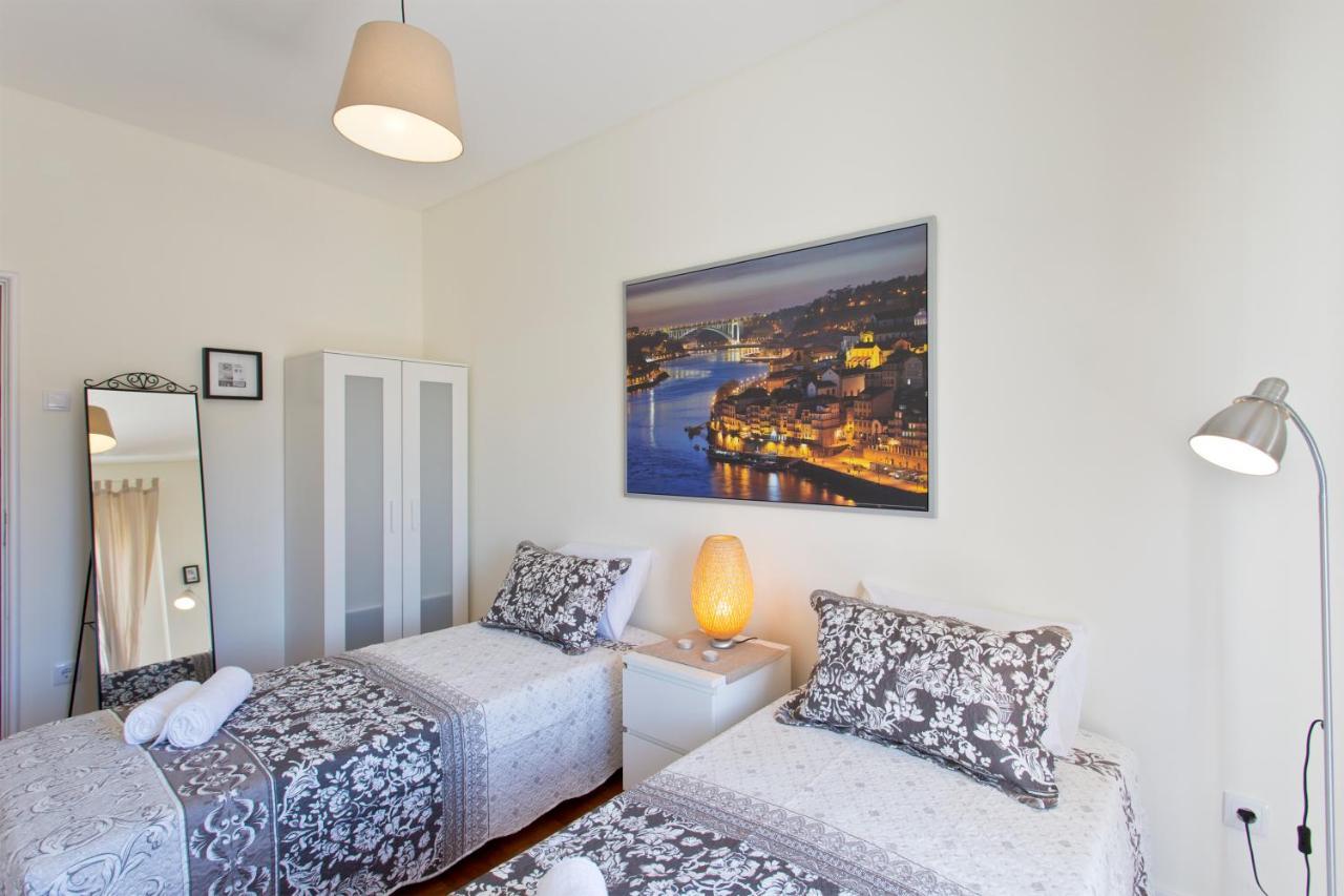 Sweet Flats With Netflix - Bolhao City Center Lejlighed Porto Eksteriør billede