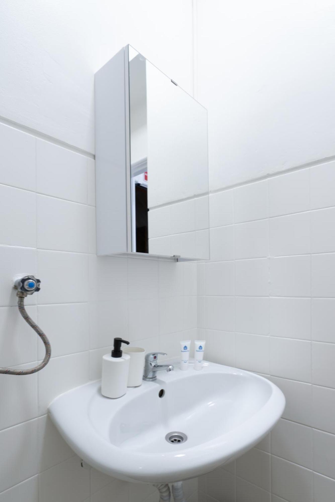 Sweet Flats With Netflix - Bolhao City Center Lejlighed Porto Værelse billede