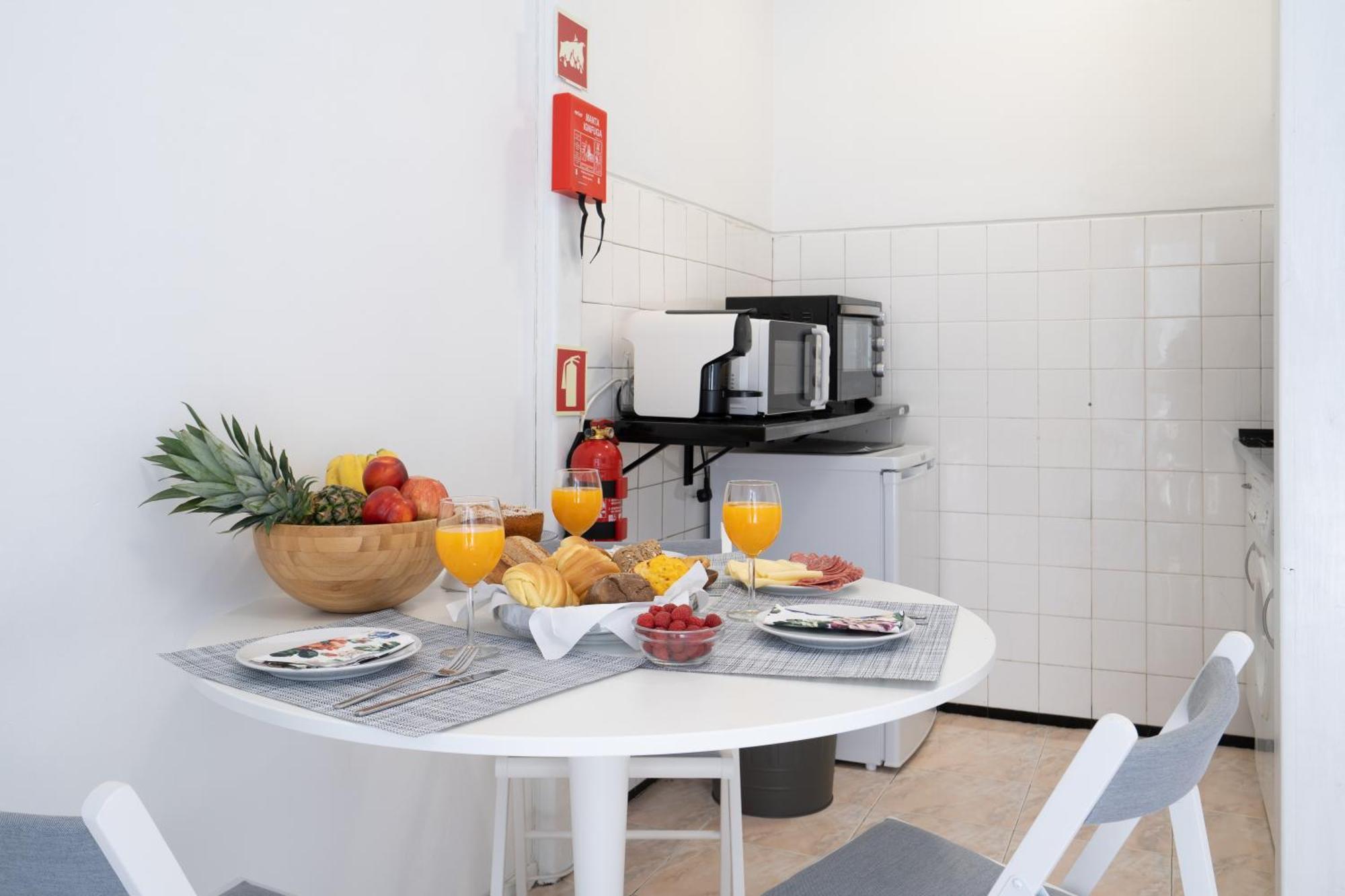 Sweet Flats With Netflix - Bolhao City Center Lejlighed Porto Værelse billede